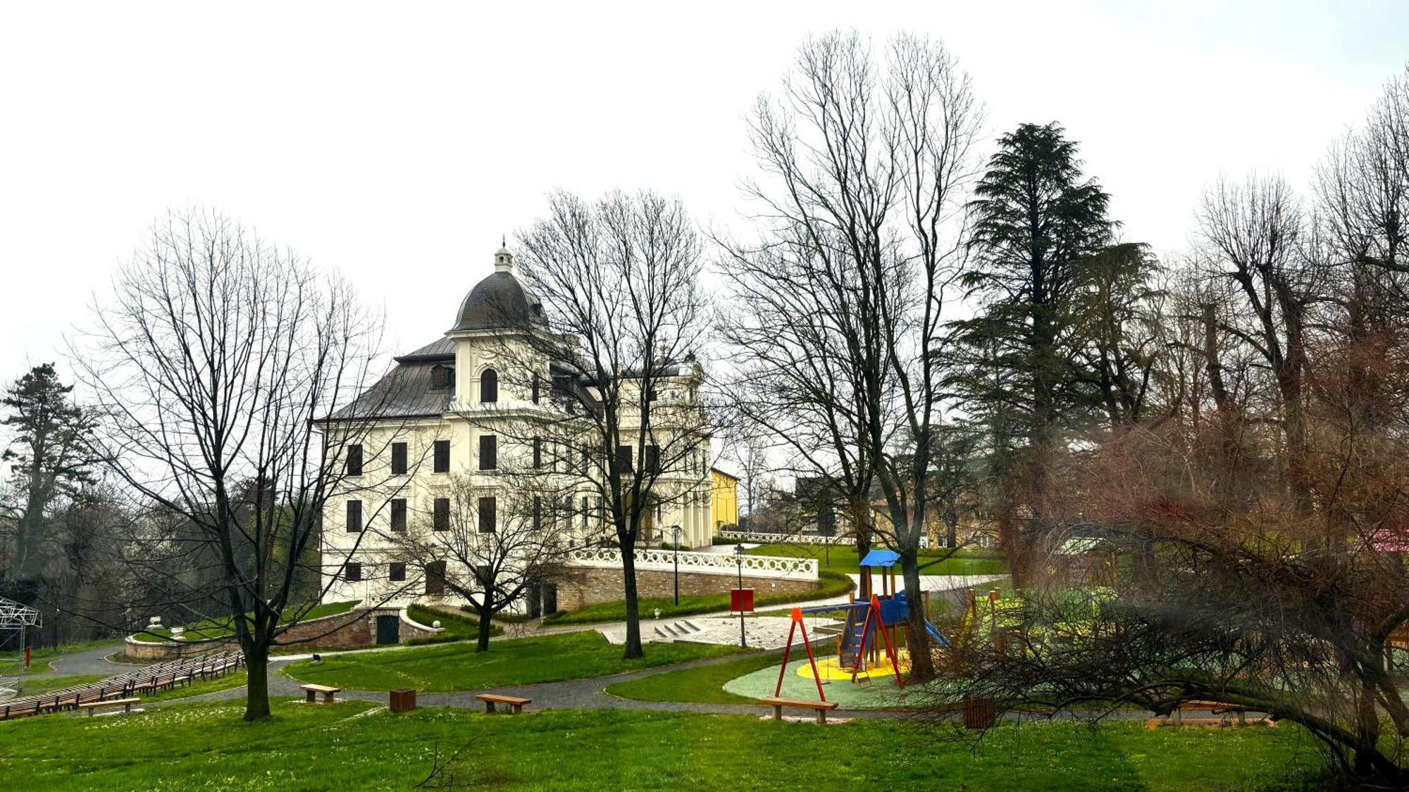 Hotel Park Nasice Exterior foto