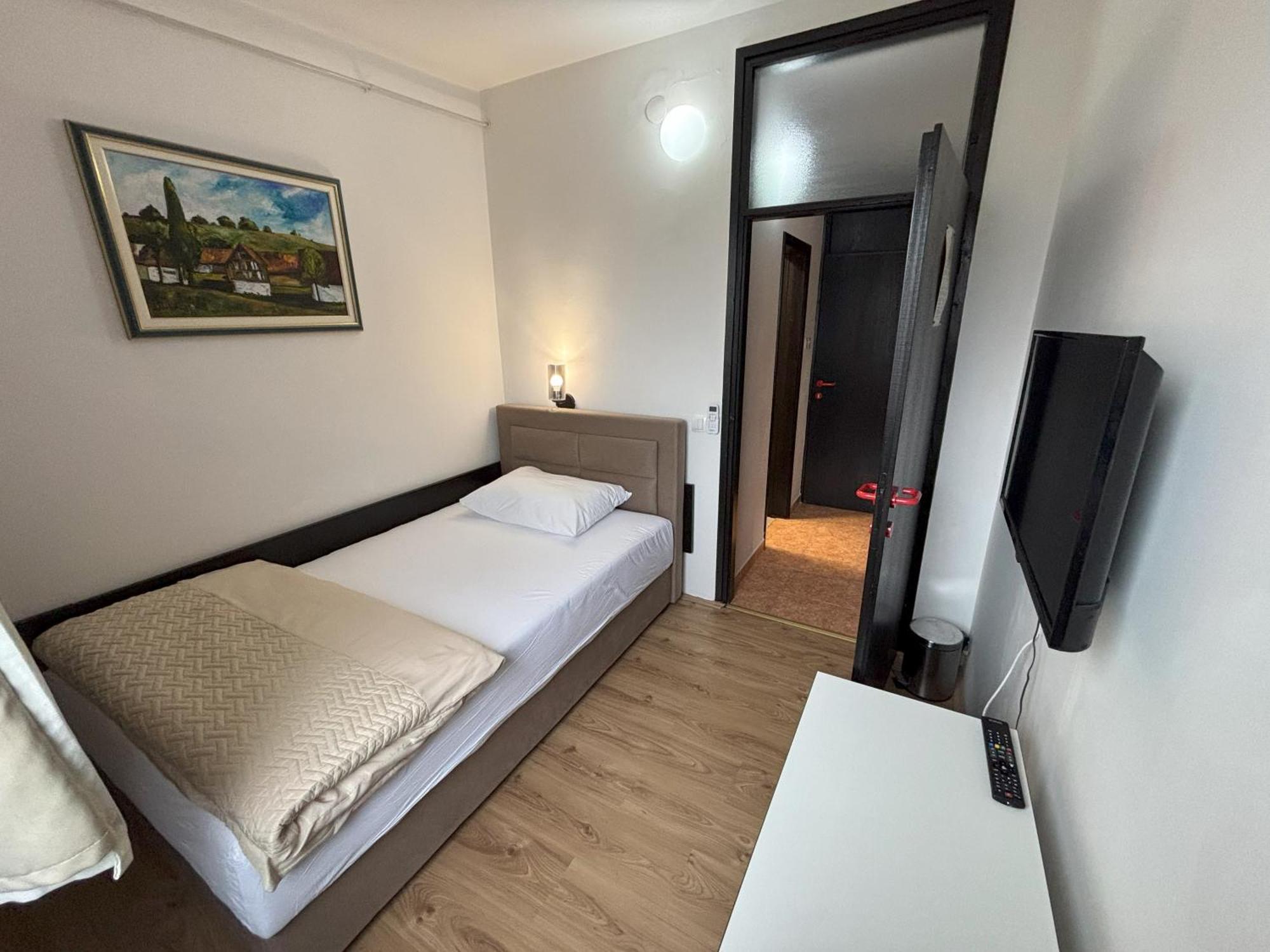 Hotel Park Nasice Exterior foto